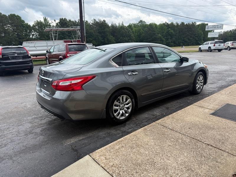 Nissan Altima 2.5 SR 2016