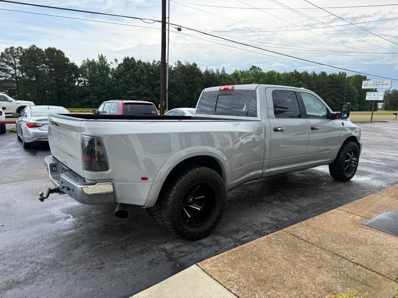 RAM 3500 SLT Crew Cab LWB 2WD DRW 2012
