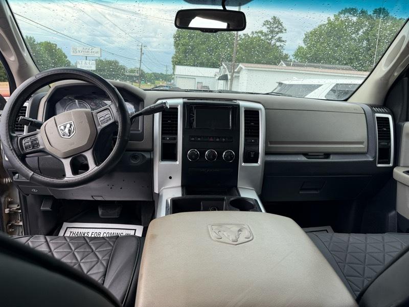 RAM 3500 SLT Crew Cab LWB 2WD DRW 2012