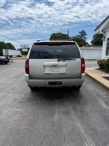 Chevrolet Tahoe LTZ 2WD 2013