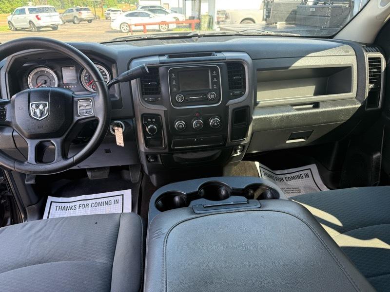 RAM 1500 Tradesman Crew Cab SWB 4WD 2014
