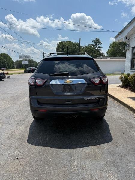 Chevrolet Traverse LS FWD w/PDC 2014