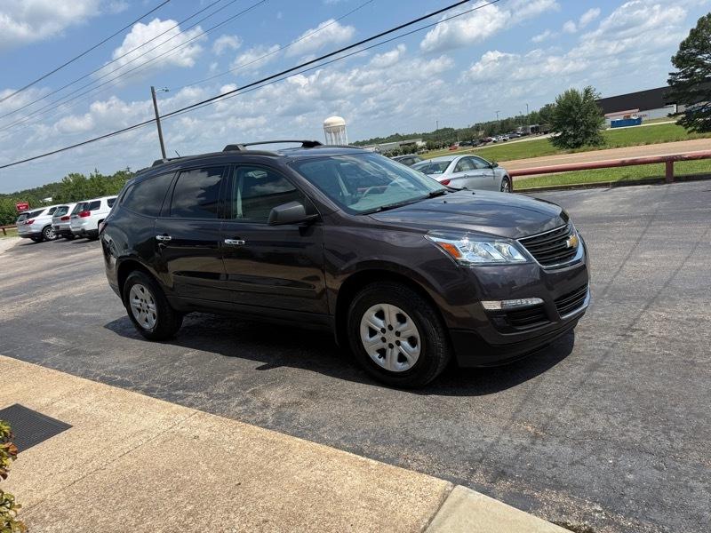 Chevrolet Traverse LS FWD w/PDC 2014