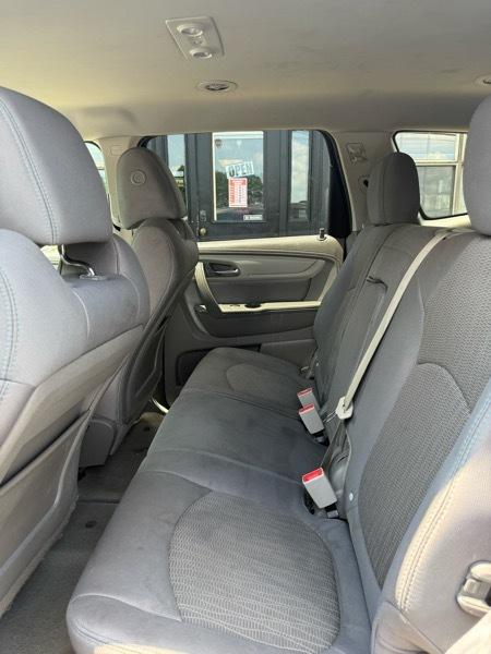 Chevrolet Traverse LS FWD w/PDC 2014