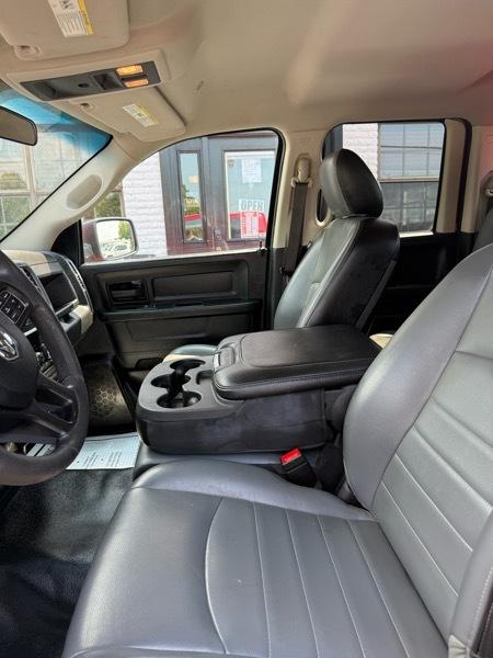 RAM 1500 Classic Tradesman Quad Cab 2WD 2021
