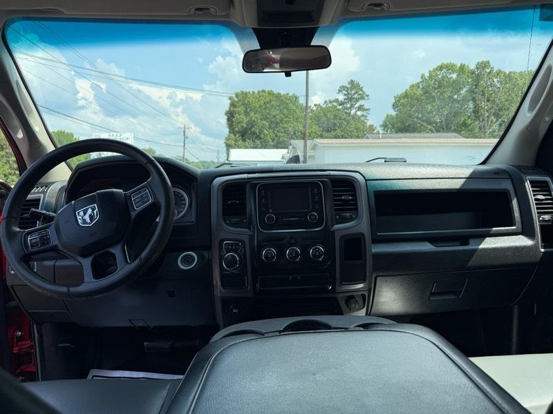 RAM 1500 Classic Tradesman Quad Cab 2WD 2021