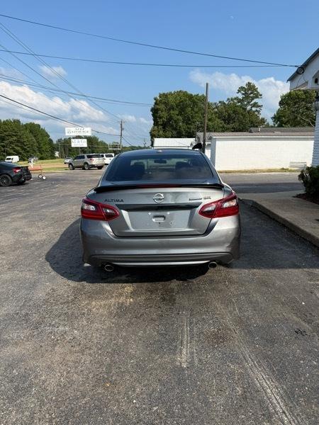 Nissan Altima 2.5 SV 2018
