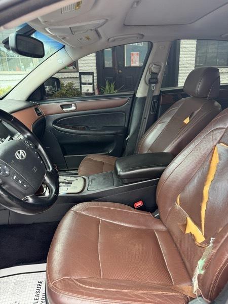 Hyundai Genesis 3.8L 2012