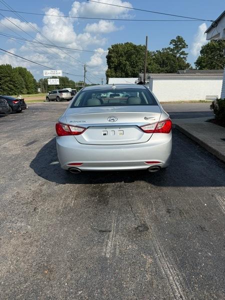 Hyundai Sonata Limited Auto 2011