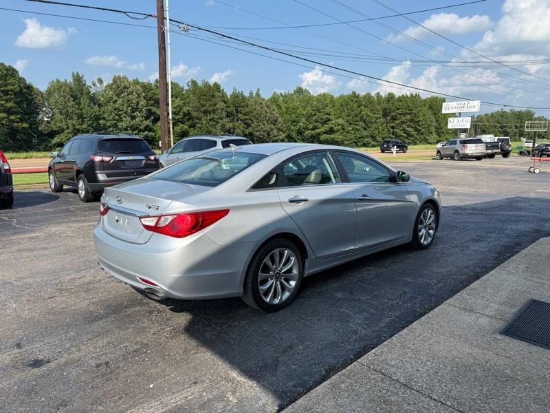 Hyundai Sonata Limited Auto 2011