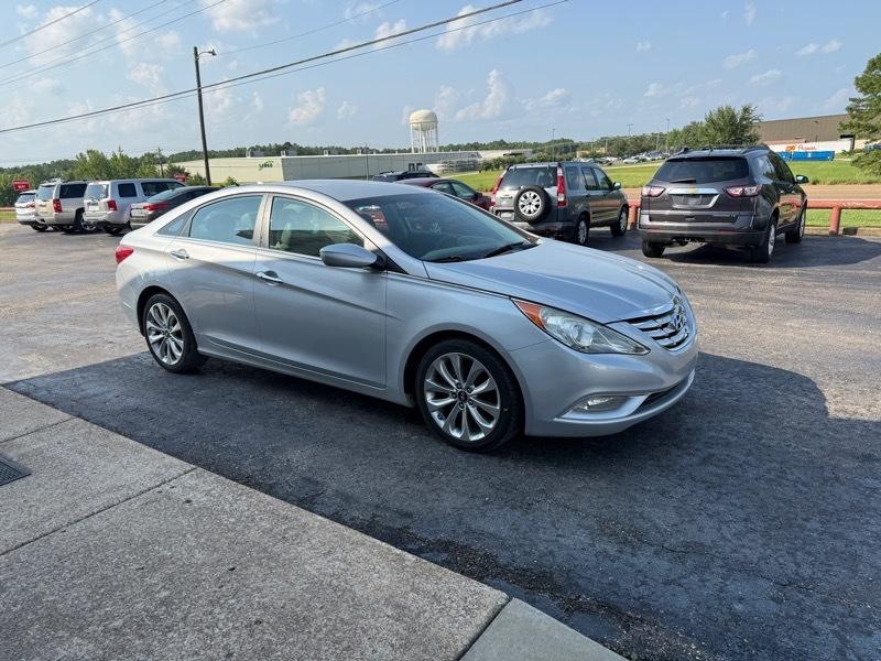 Hyundai Sonata Limited Auto 2011