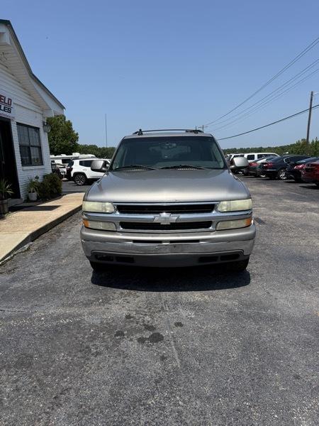 Chevrolet Suburban 1500 2WD 2003
