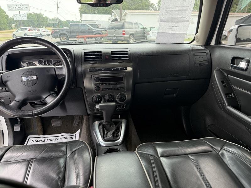 HUMMER H3 Base 2008