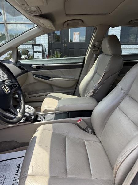 Honda Civic EX-L Sedan 5-Speed AT 2010