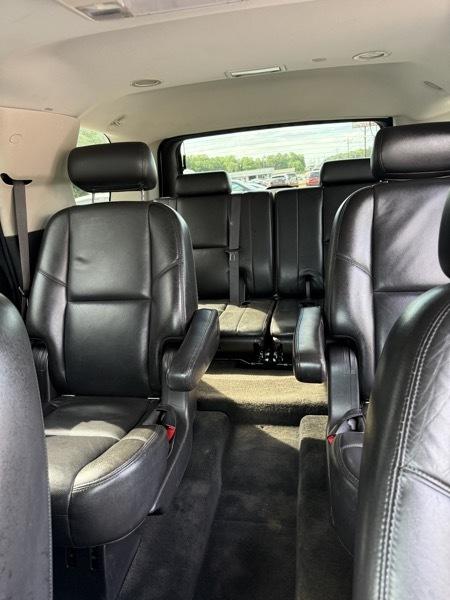 GMC Yukon Denali 2WD 2009