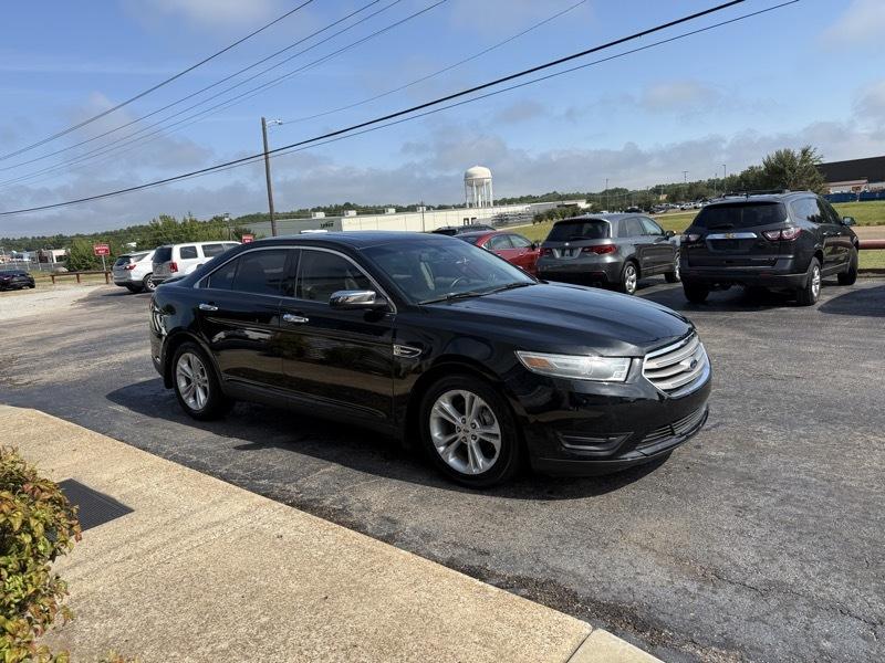 Ford Taurus SEL FWD 2013