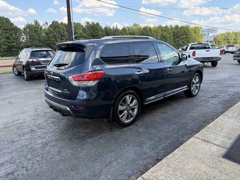 Nissan Pathfinder Platinum 4WD 2016