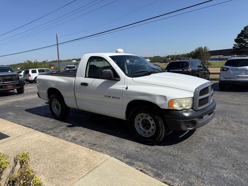 Dodge Ram 1500 ST 2WD 2004