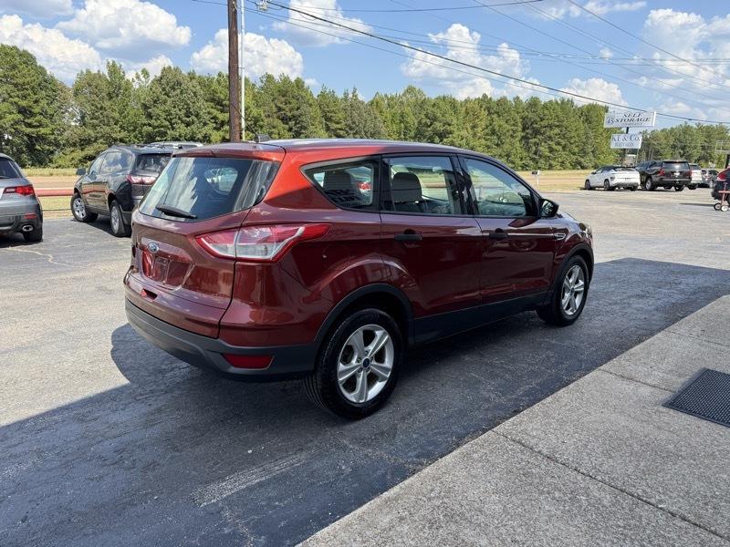 Ford Escape S FWD 2014