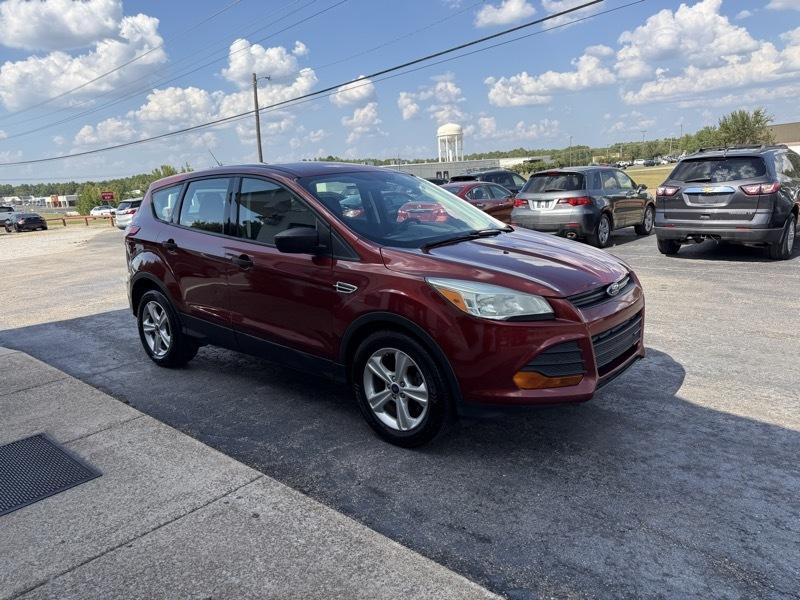 Ford Escape S FWD 2014