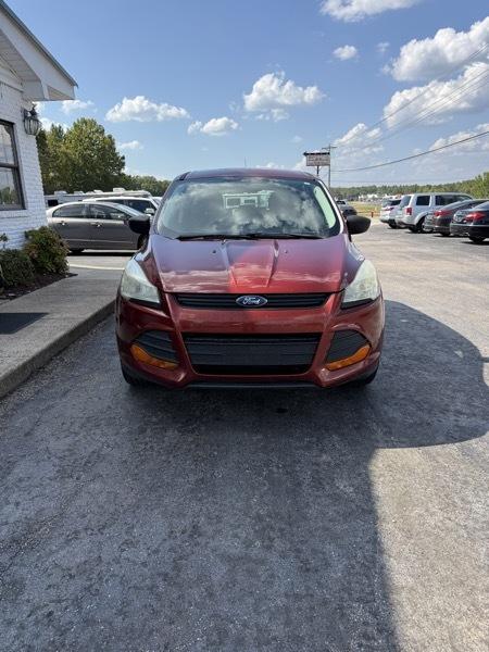 Ford Escape S FWD 2014