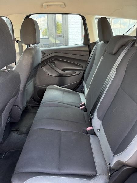 Ford Escape S FWD 2014