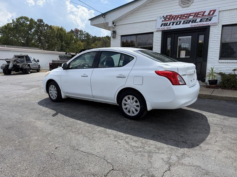 Nissan Versa 1.6 S Sedan 2012