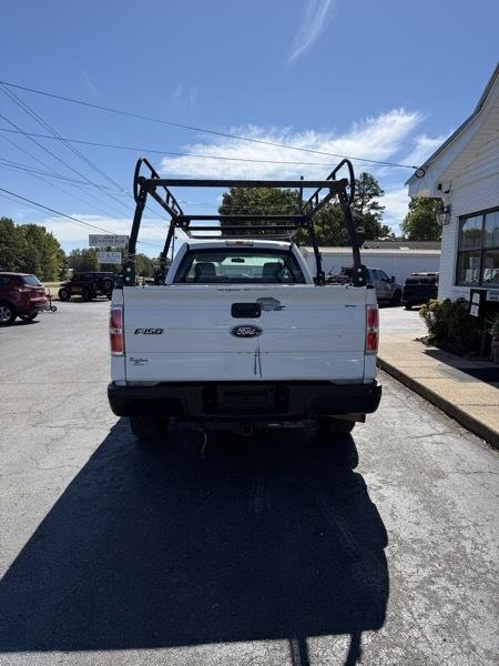 Ford F-150 XL 8-ft. Bed 4WD 2009