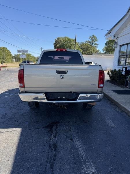 Dodge Ram 1500 Laramie Quad Cab Long Bed 2WD 2005