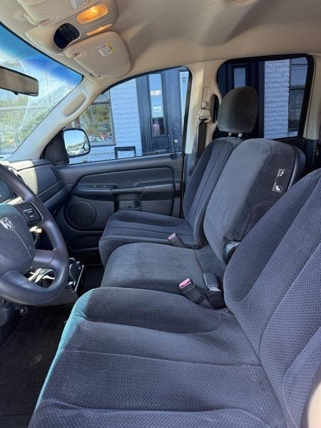 Dodge Ram 1500 Laramie Quad Cab Long Bed 2WD 2005