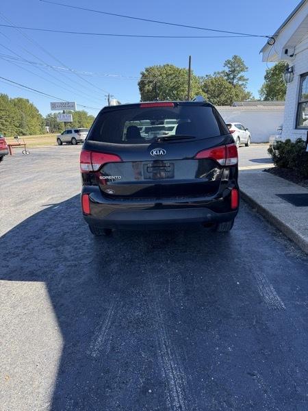 Kia Sorento LX V6 FWD 2015