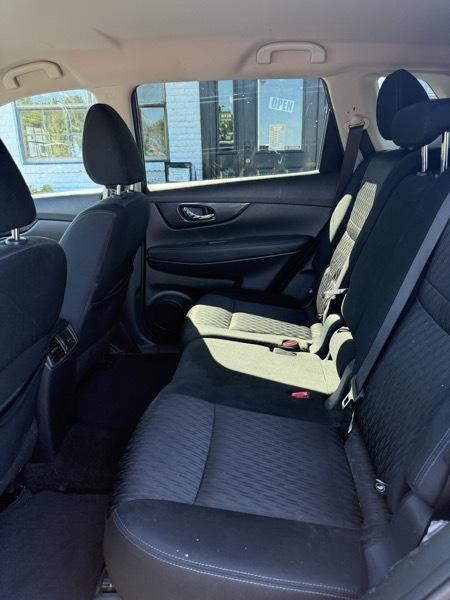 Nissan Rogue SV AWD 2018