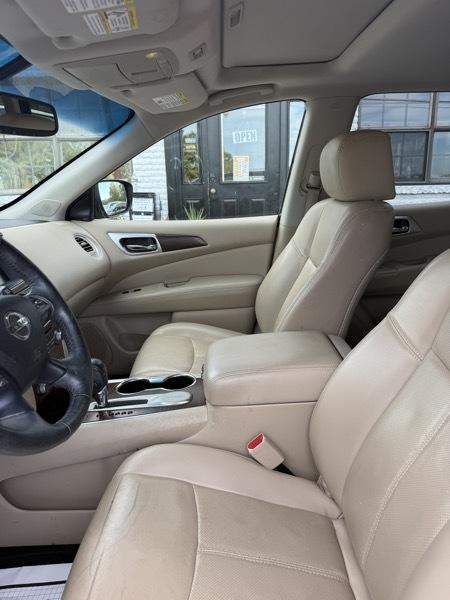 Nissan Pathfinder S 2WD 2019
