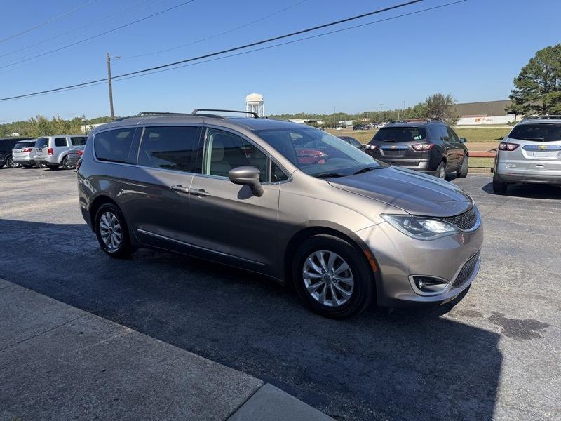 Chrysler Pacifica Touring-L 2017