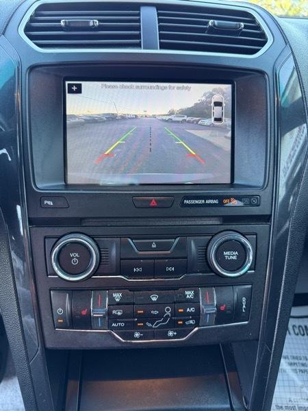 Ford Explorer XLT FWD 2017