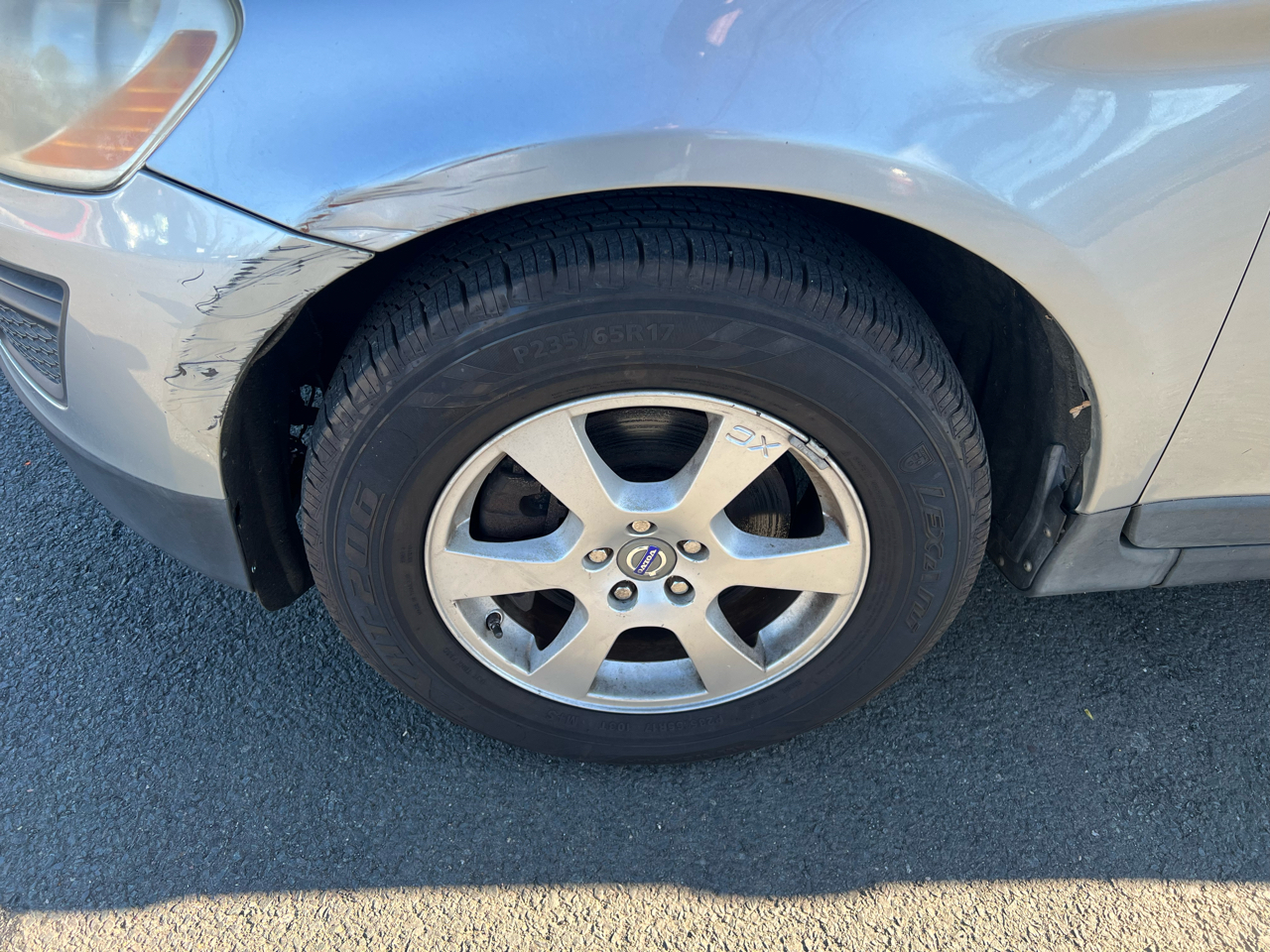 Volvo XC60 AWD 4dr 3.2L 2011