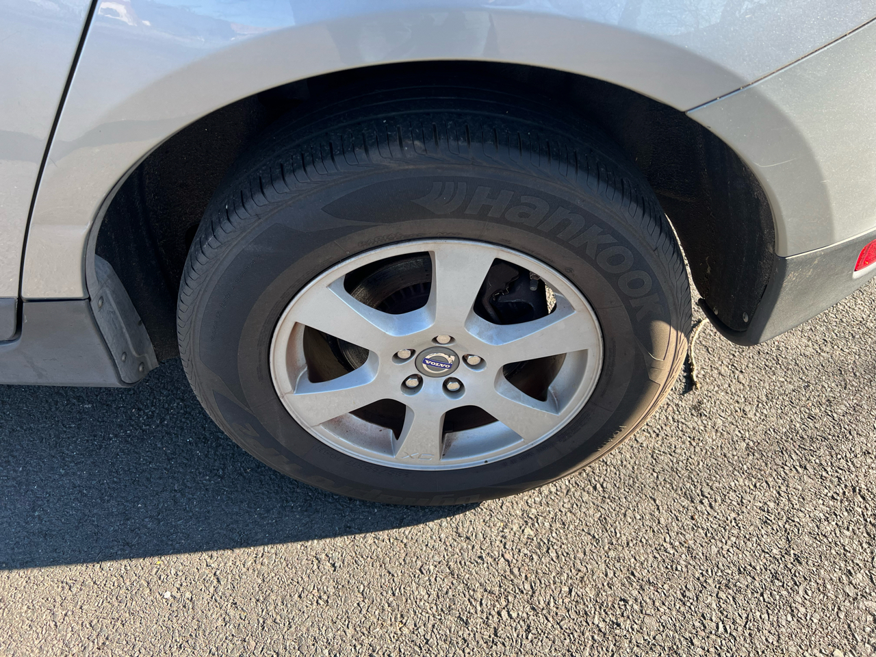 Volvo XC60 AWD 4dr 3.2L 2011