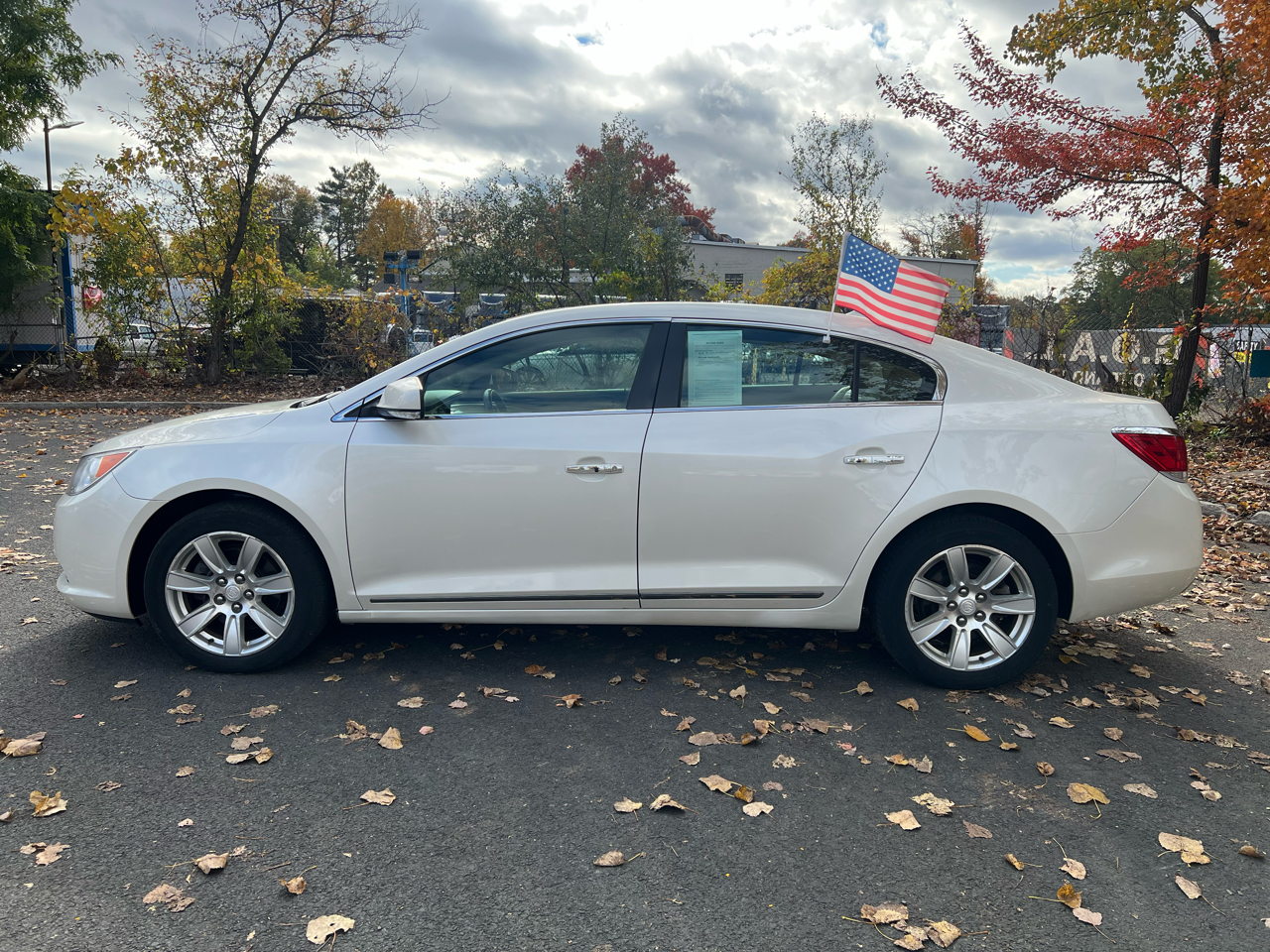 Buick LaCrosse 4dr Sdn Premium 1 AWD 2012 Buick LaCrosse 4dr Sdn Premium 1 AWD 2012