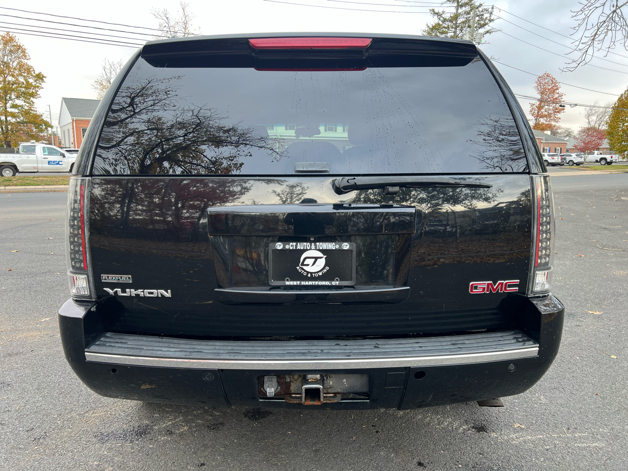 GMC Yukon AWD 4dr 1500 Denali 2012 GMC Yukon AWD 4dr 1500 Denali 2012