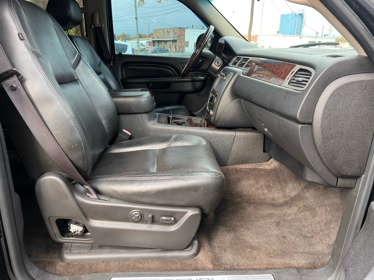 GMC Yukon AWD 4dr 1500 Denali 2012 GMC Yukon AWD 4dr 1500 Denali 2012