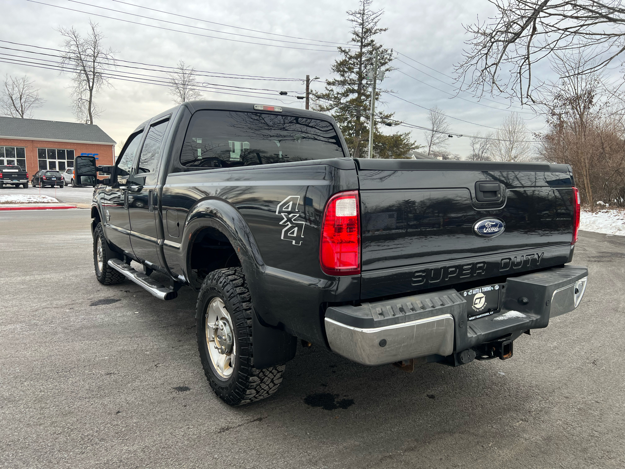 Ford Super Duty F-350 SRW 4WD Crew Cab 156" XLT 2015