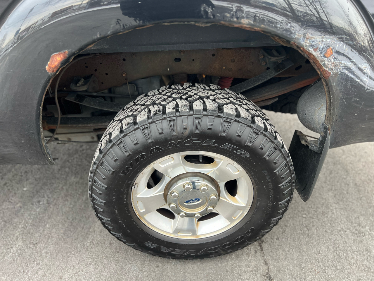 Ford Super Duty F-350 SRW 4WD Crew Cab 156" XLT 2015