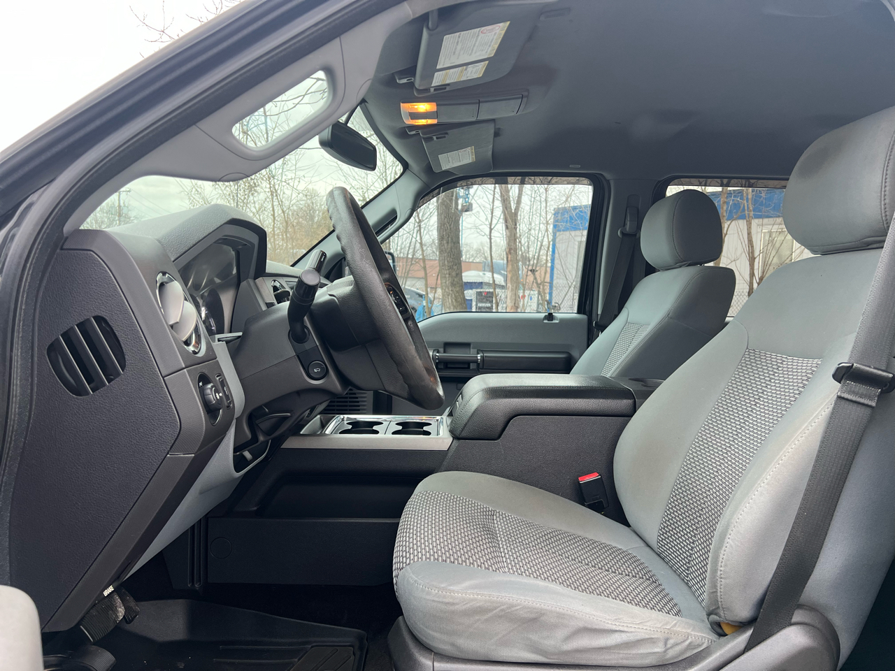 Ford Super Duty F-350 SRW 4WD Crew Cab 156" XLT 2015