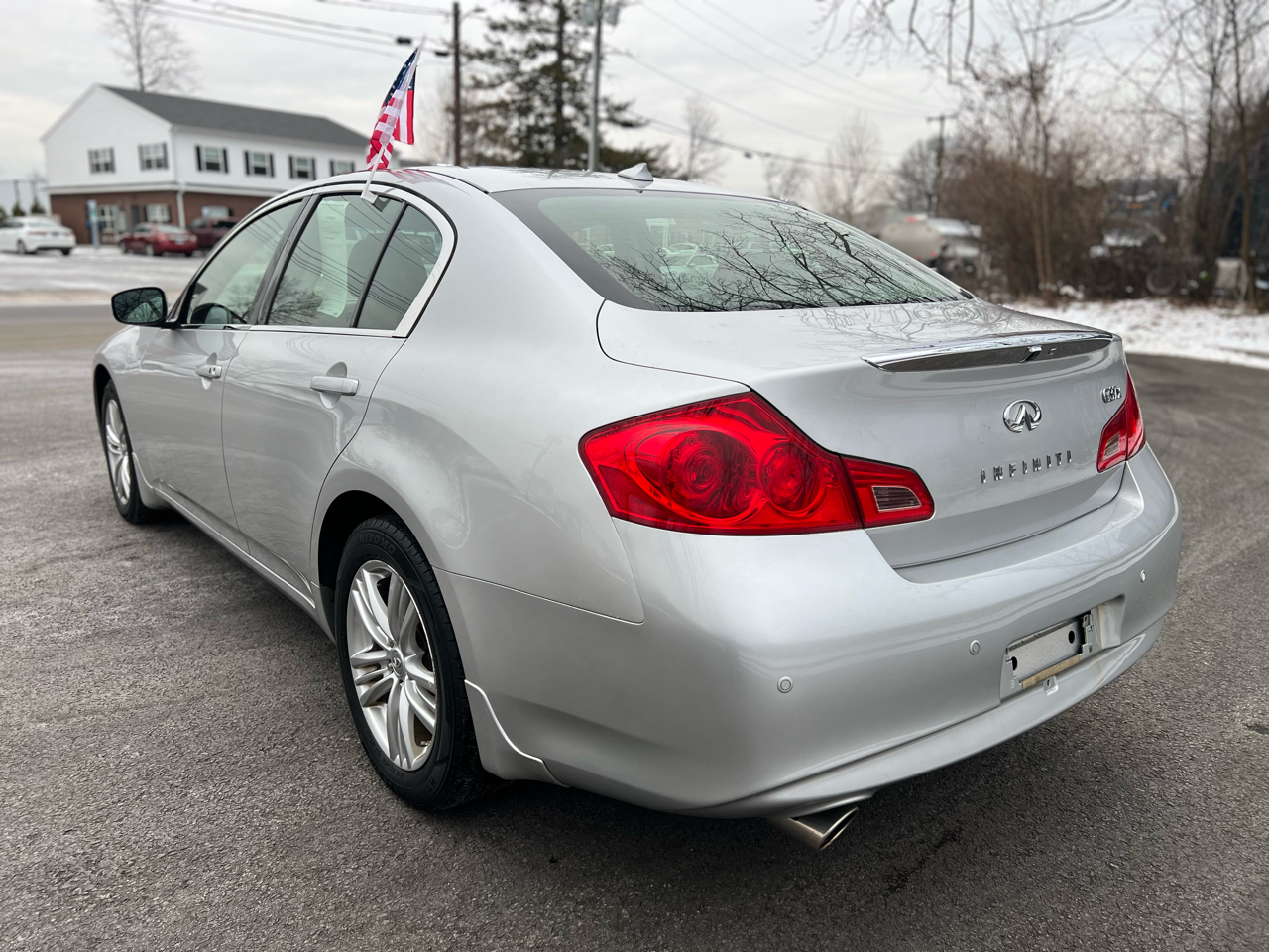 Infiniti G37 Sedan 4dr x AWD 2013