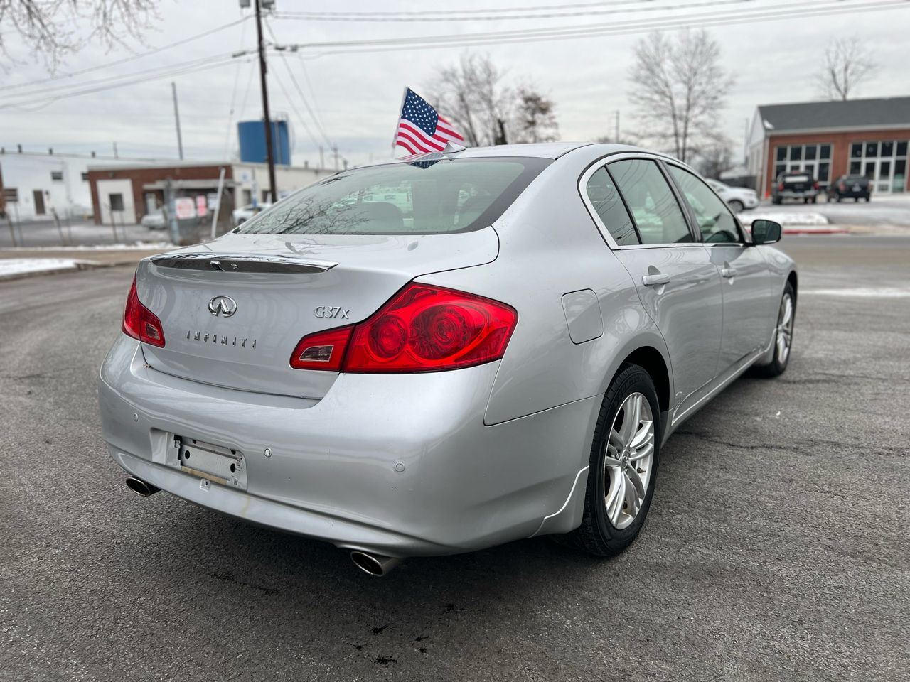 Infiniti G37 Sedan 4dr x AWD 2013