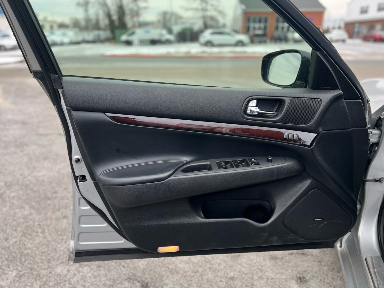 Infiniti G37 Sedan 4dr x AWD 2013