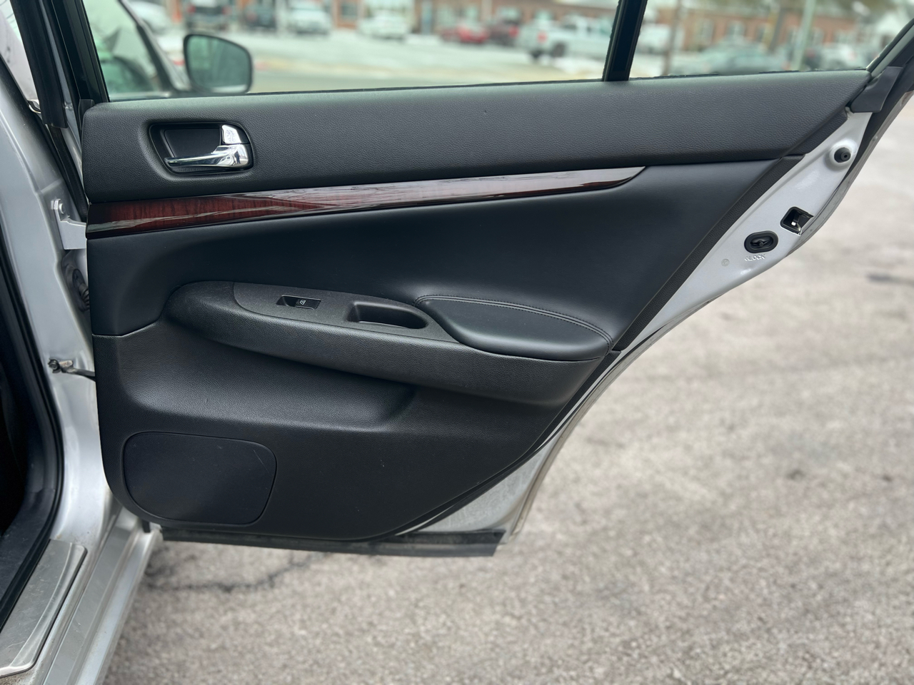 Infiniti G37 Sedan 4dr x AWD 2013