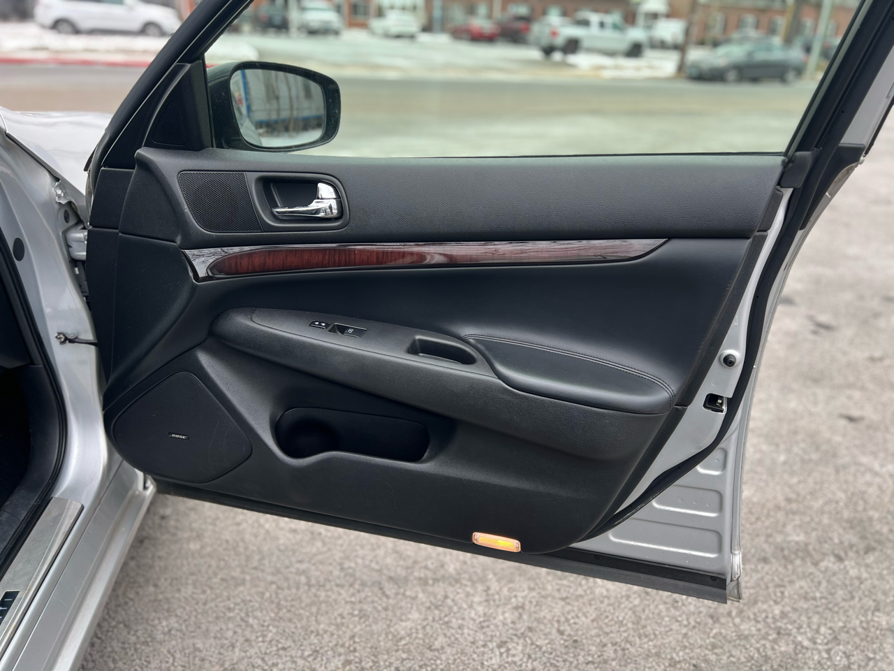 Infiniti G37 Sedan 4dr x AWD 2013