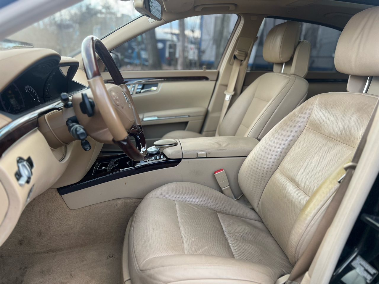 Mercedes-Benz S-Class 4dr Sdn S 550 4MATIC 2013