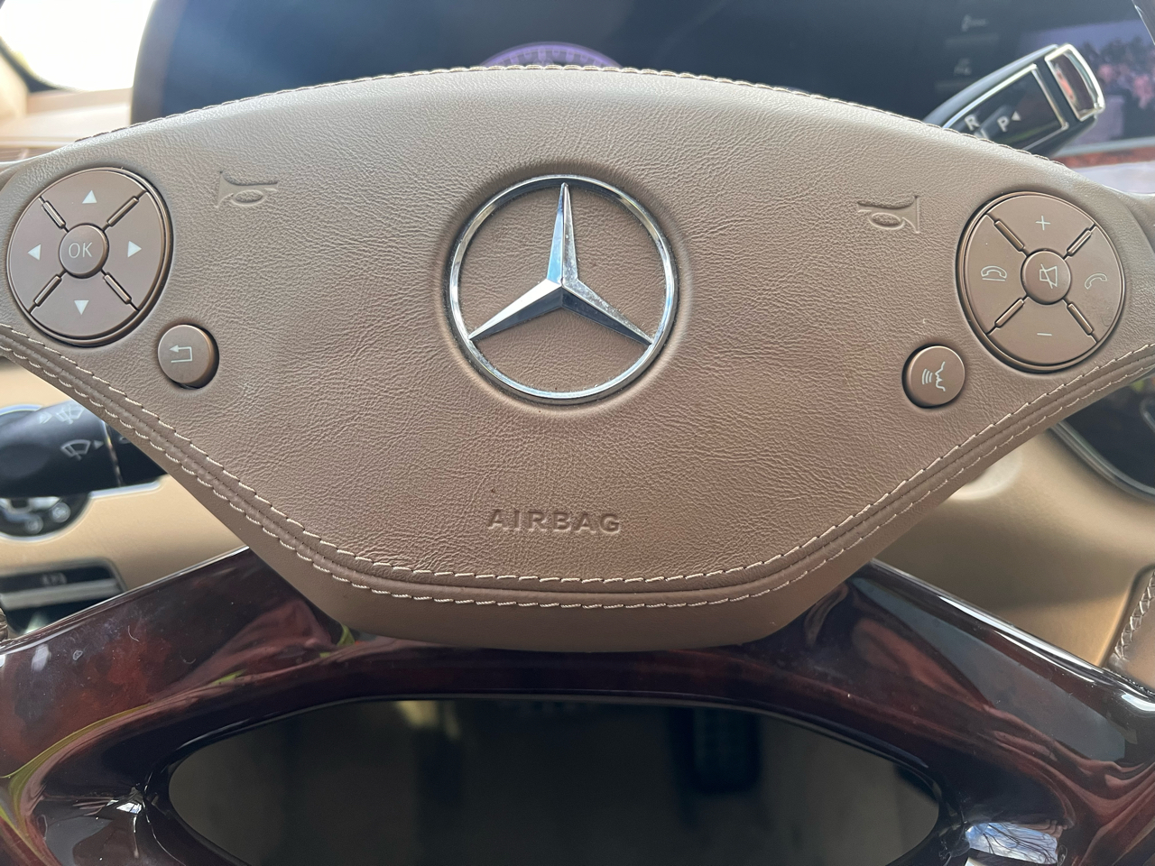 Mercedes-Benz S-Class 4dr Sdn S 550 4MATIC 2013